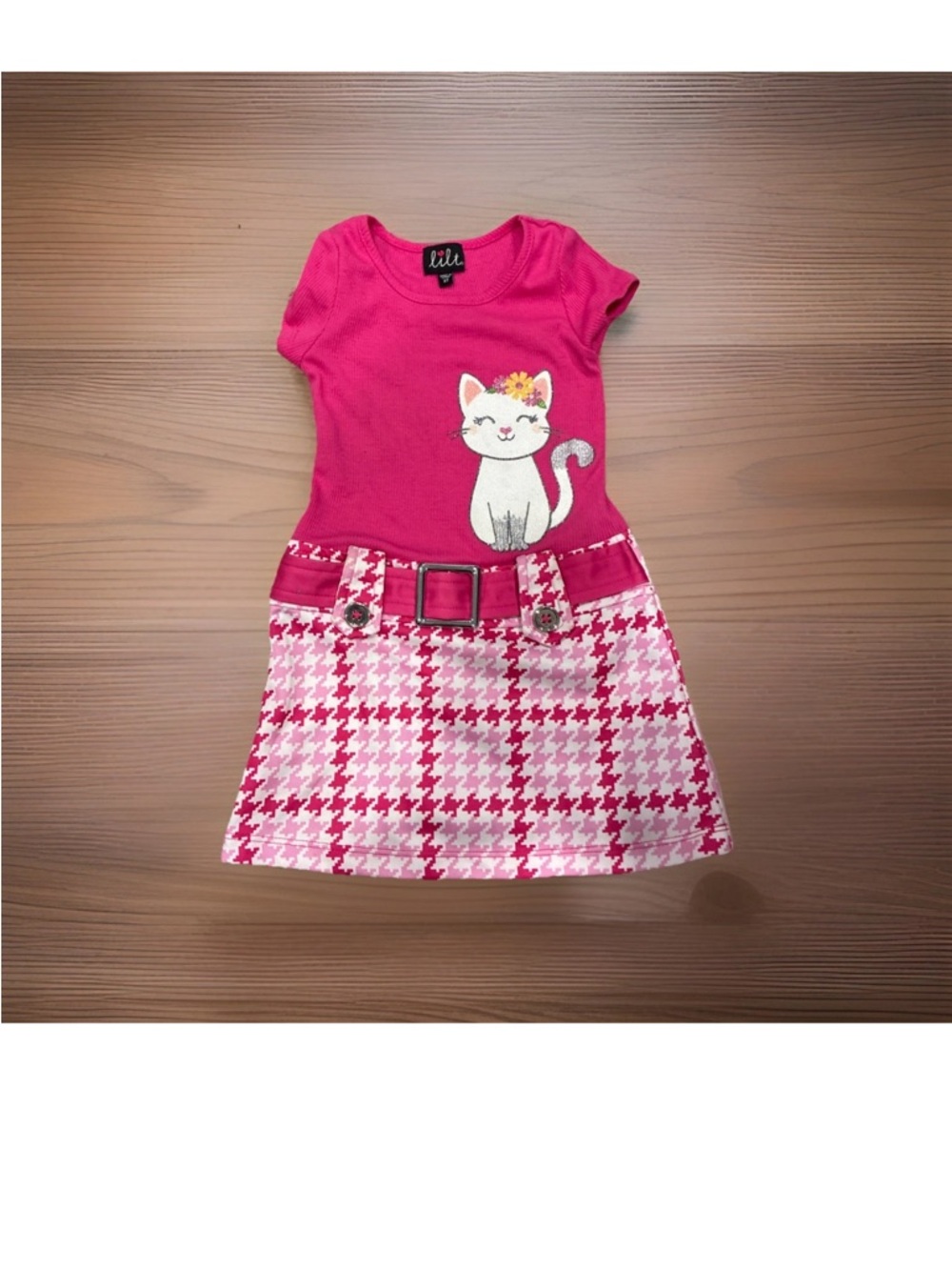 Lilt Gil’s dress size 3T